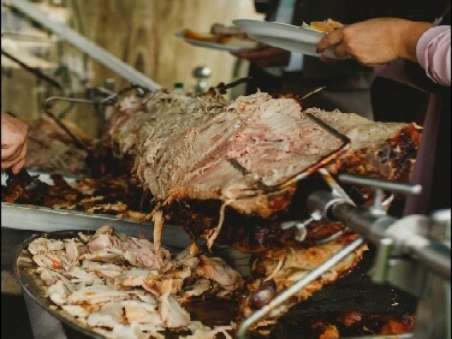 Hire a pig roast from the experts