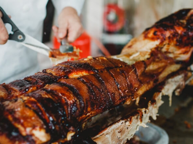 Hire a pig roast from the experts