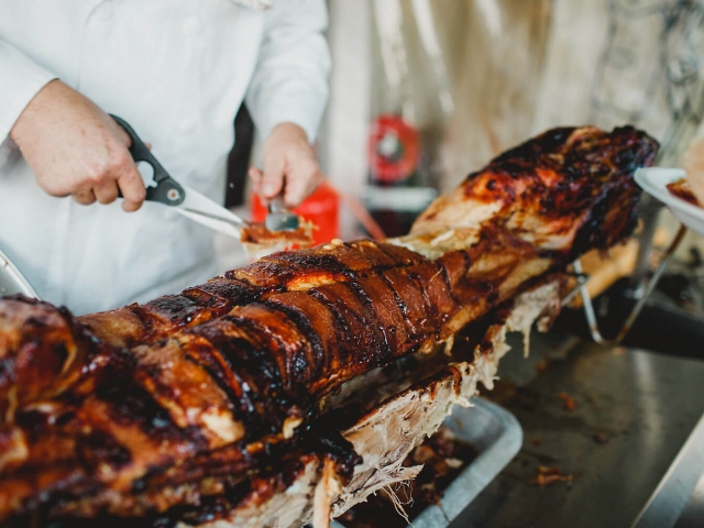 Hire a pig roast from the experts